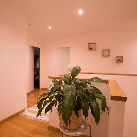 Maison Familiale Au Calme Proche De Paris Nyaraló